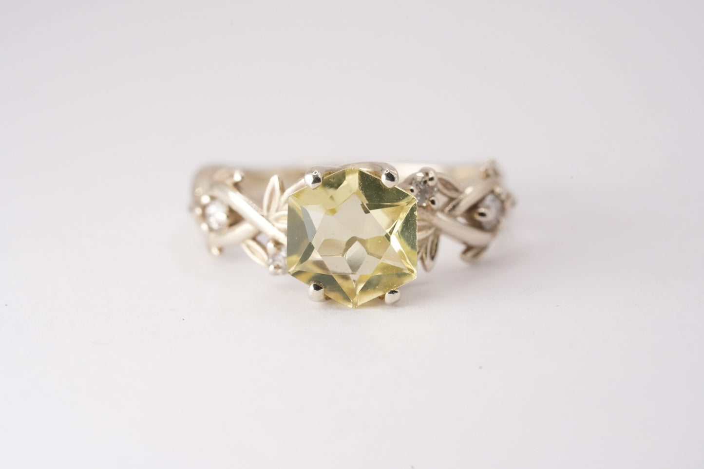 9ct White Gold Diamond and Lime Quartz