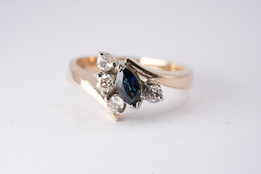9ct Yellow Gold Diamond and Sapphire Ring