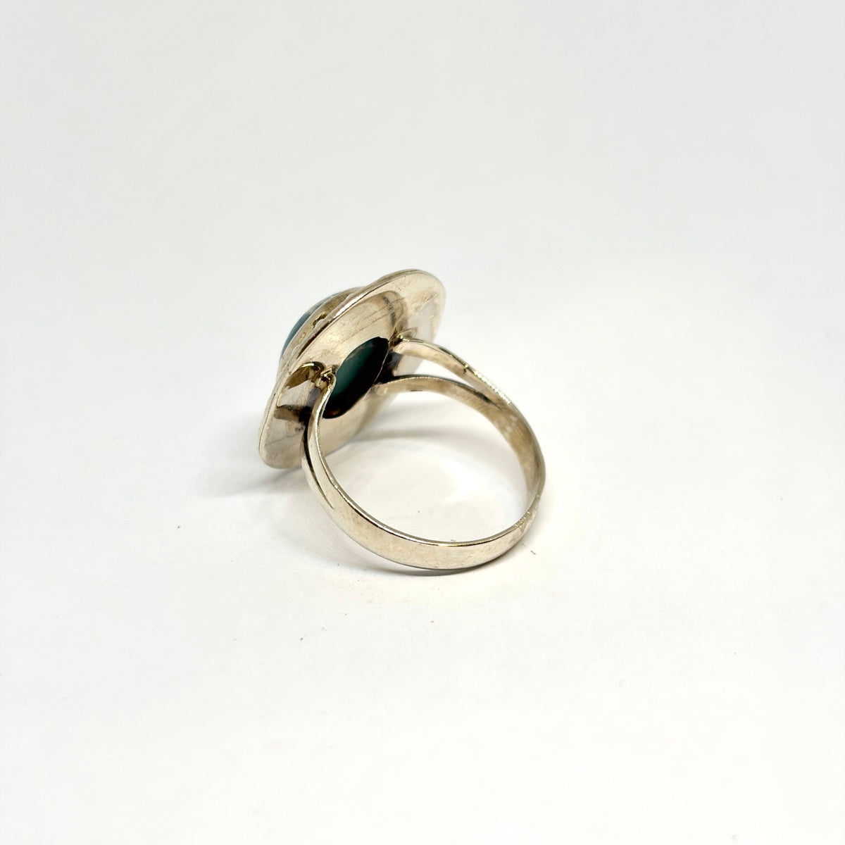 Sterling Silver Turquoise Oval Ring